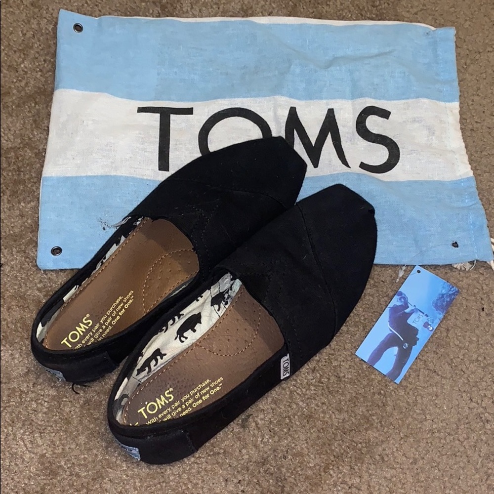Toms